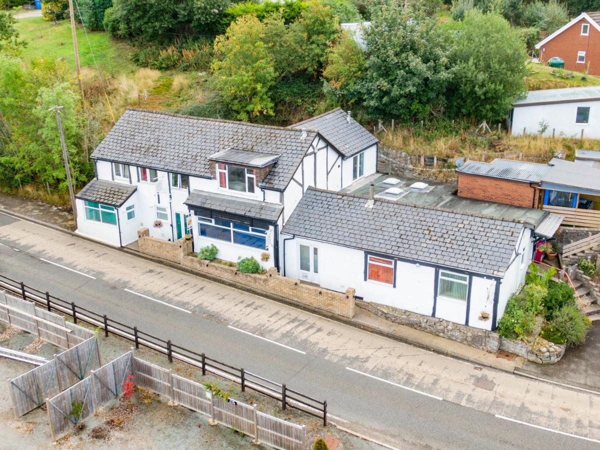 Welsh Row House Apartment Llandegla Exterior photo